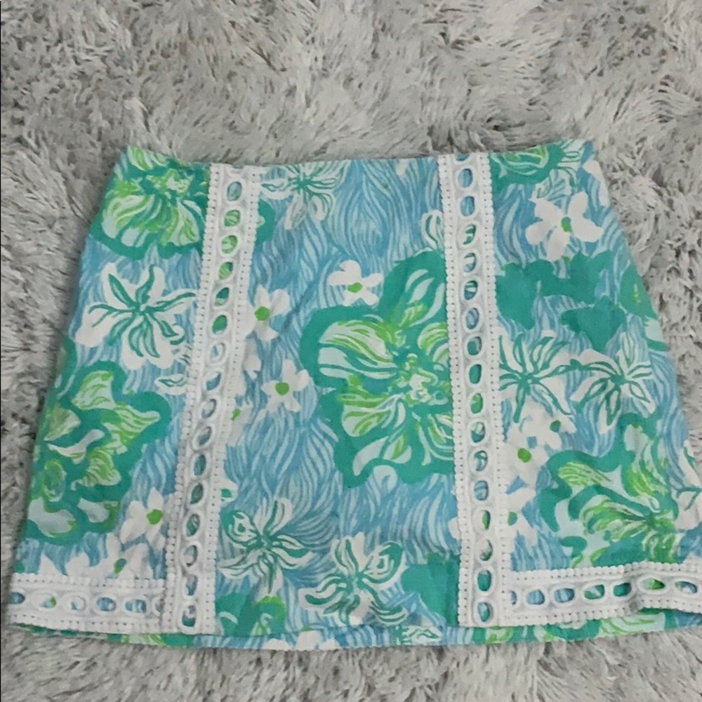 Lily Pulitzer skirt